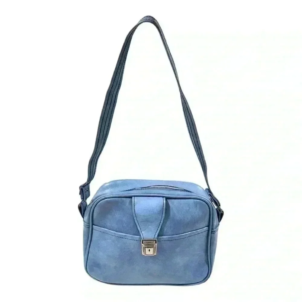 VINTAGE 1970S SKY BLUE VINYL ZIP TOP CARRY‎ ON/ SHOULDER BAG